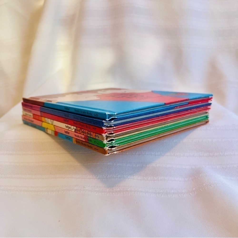 Weekly Reader Books VTG Strawberry Books‎ Volumes 1 - 6 by Richard Hefter EUC - Picture 13 of 15